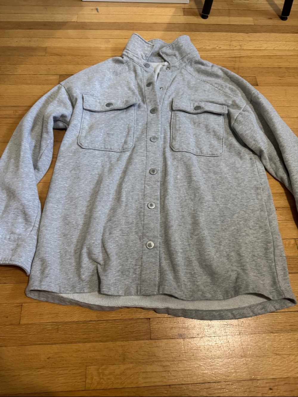 twik Heather Gray Button-Up Pocket Front Long Sleeve Top